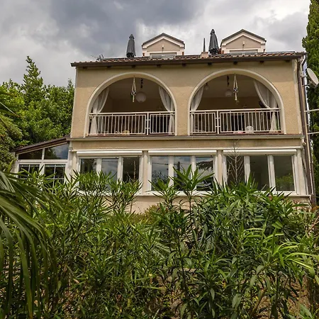 Sea House Lea Appartement Novi Vinodolski Buitenkant foto