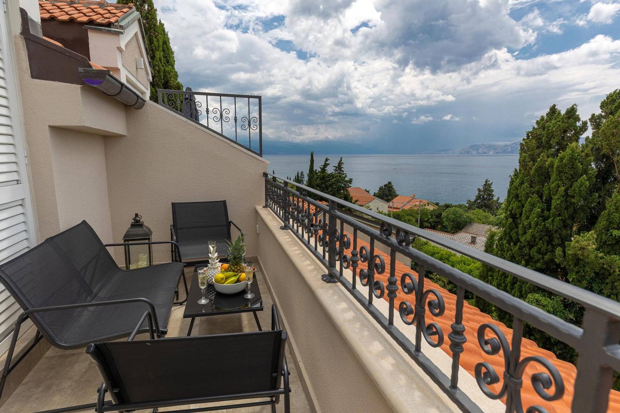 Apartment Sea House Lea Novi Vinodolski
