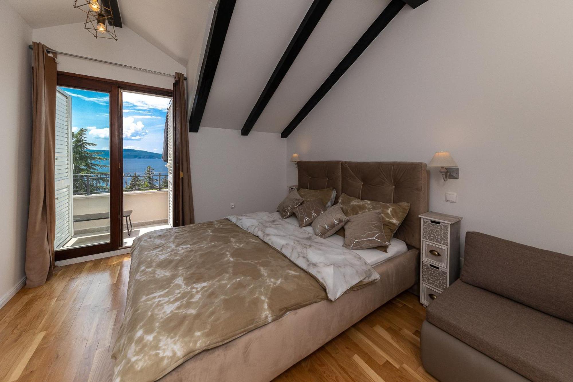Apartment Sea House Lea Novi Vinodolski